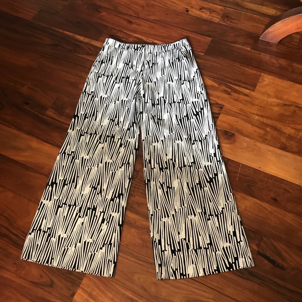 NY & Co slacks.